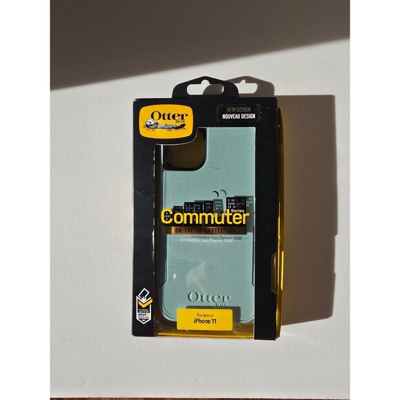 OTTERBOX 77-62466 Commuter Series Case for Apple iPhone 11 - Mint Way (Teal) - Picture 1 of 4